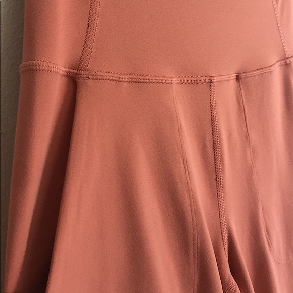 LULULEMON Align Wide Leg Crop - Picture 6 of 10